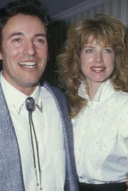 Julianne Phillips with her ex-husband Bruce Springsteen back in the old days.
